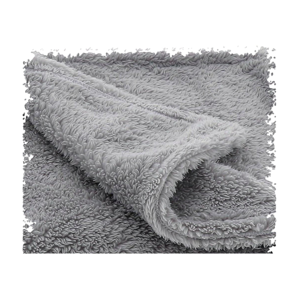 Pawluxia Cozy Fleece Pet Blanket | Pawluxia Pet Care Australia